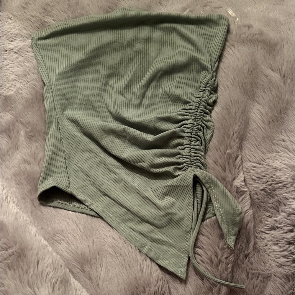 Windsor Olive Ruched Crop Top